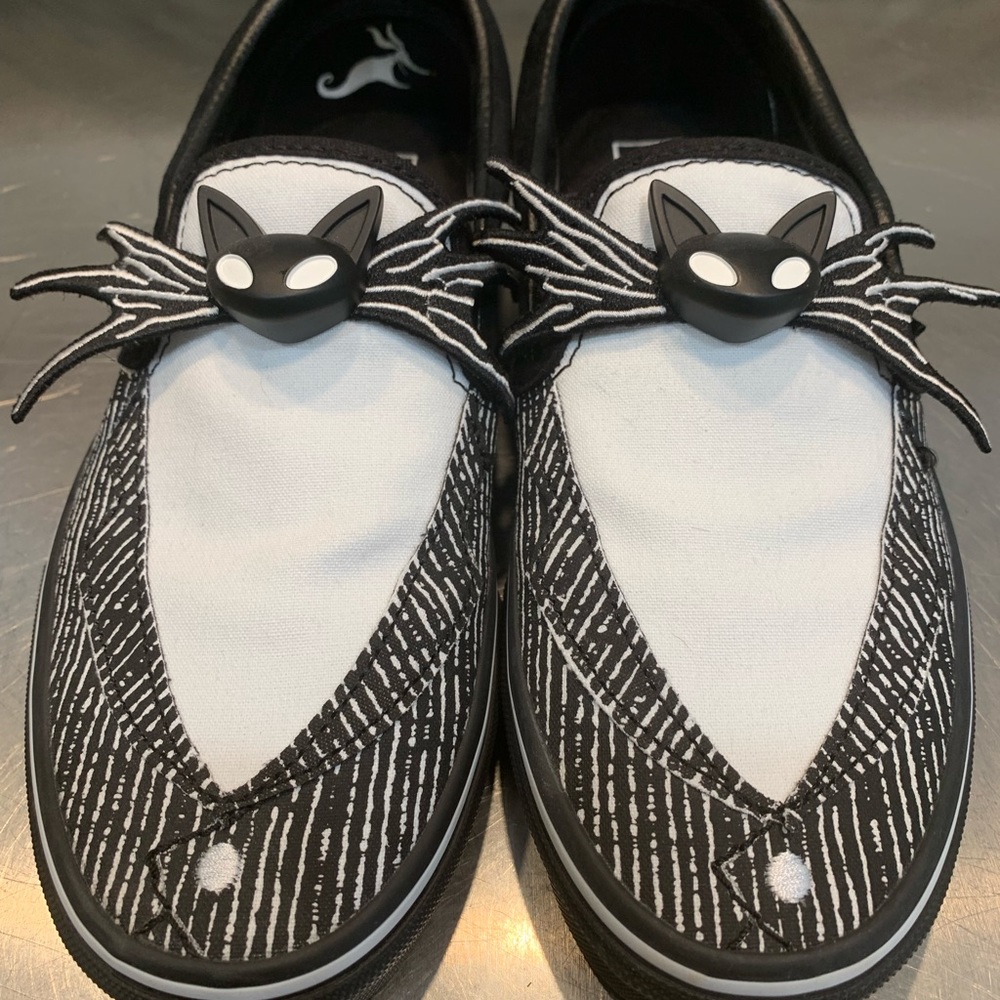 Nightmare before Christmas slip on vans